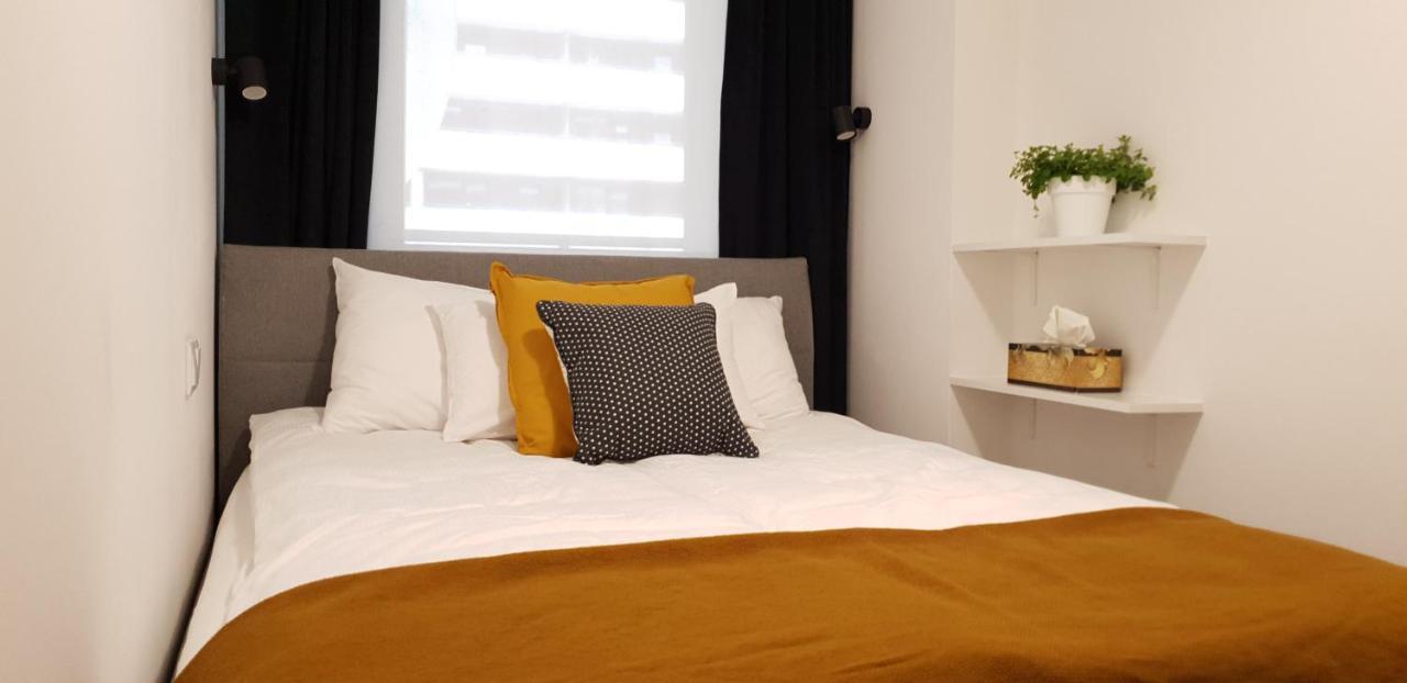 Bit Eccentric With The Balcony Apartamento Varsovia Exterior foto